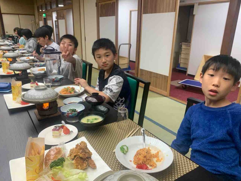 最後の夕食！豪華すぎる(o^^o)