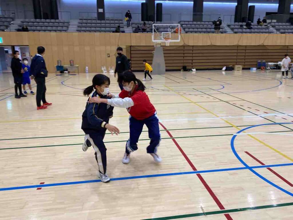 最終日だからこそ気合いを入れて声を出して全力で
ディフェンス練習