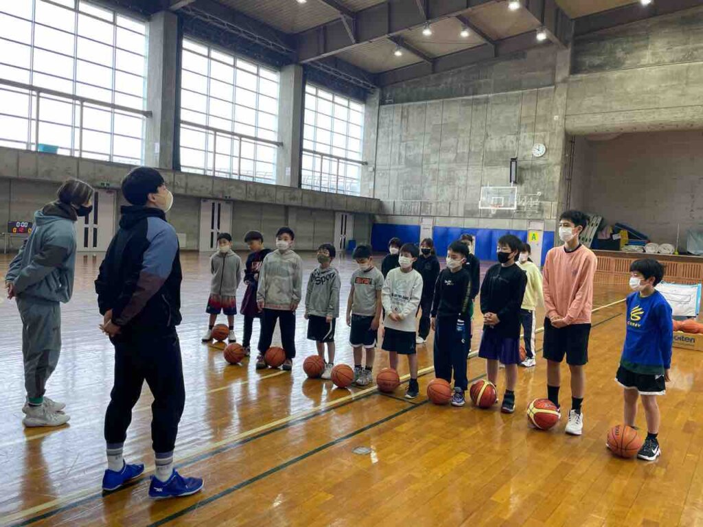 練習スタート今日もトレーニングから
