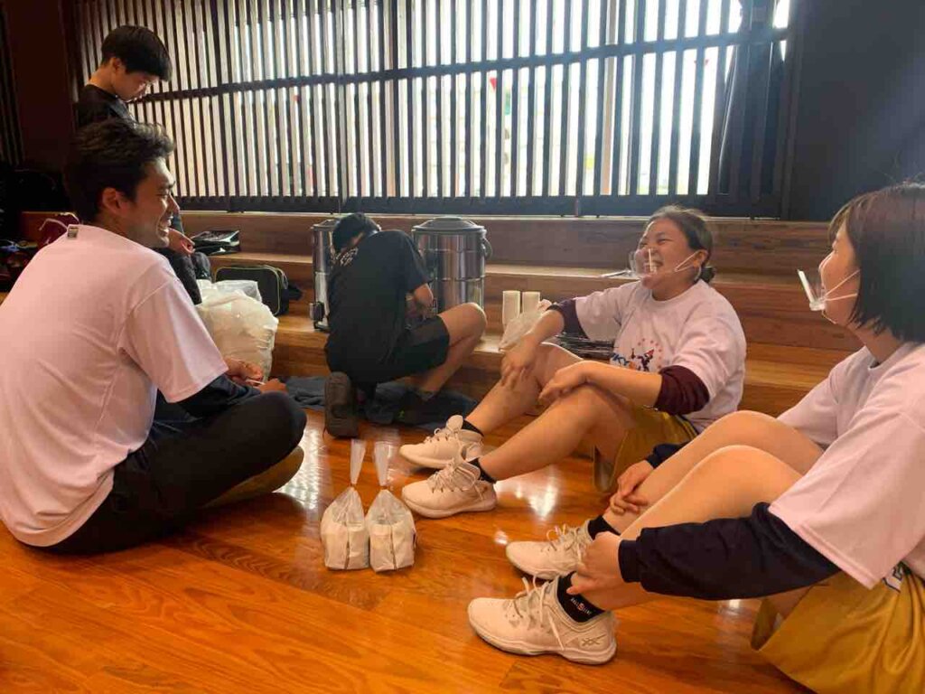 こちらもシモンコーチにお悩み相談？