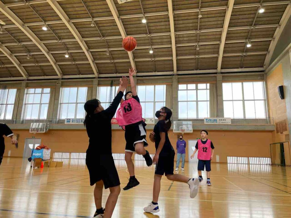 最後は恒例の3x3紅白戦今日も大盛り上がり