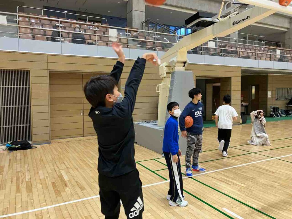 続いてはシュート練習