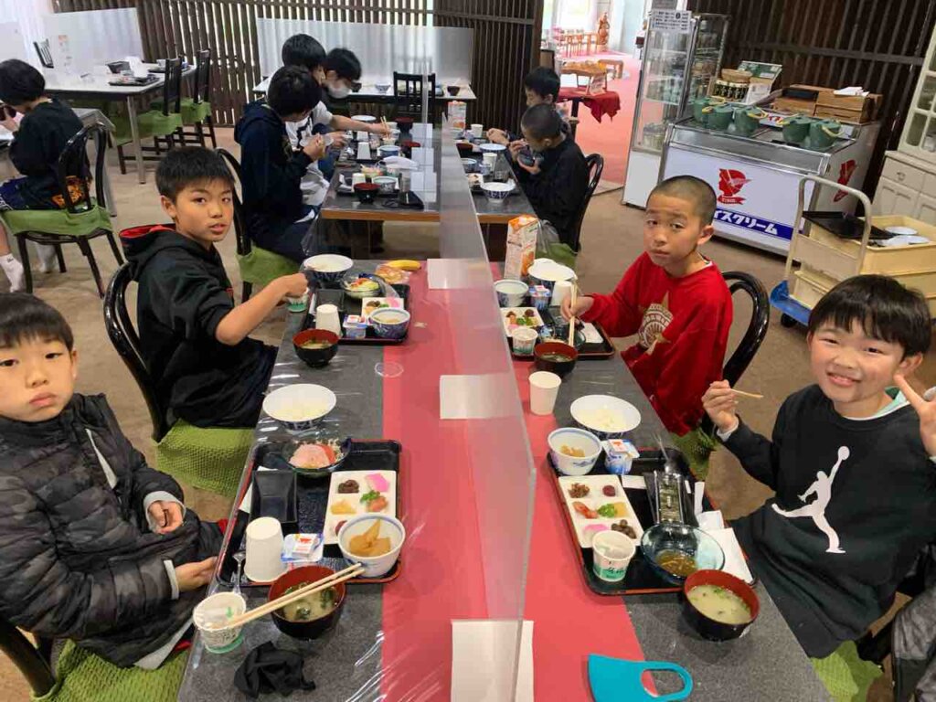 朝ごはん！納豆とご飯は最強！
