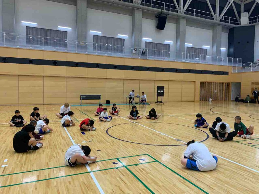 練習後のストレッチは重要重要(o^^o)