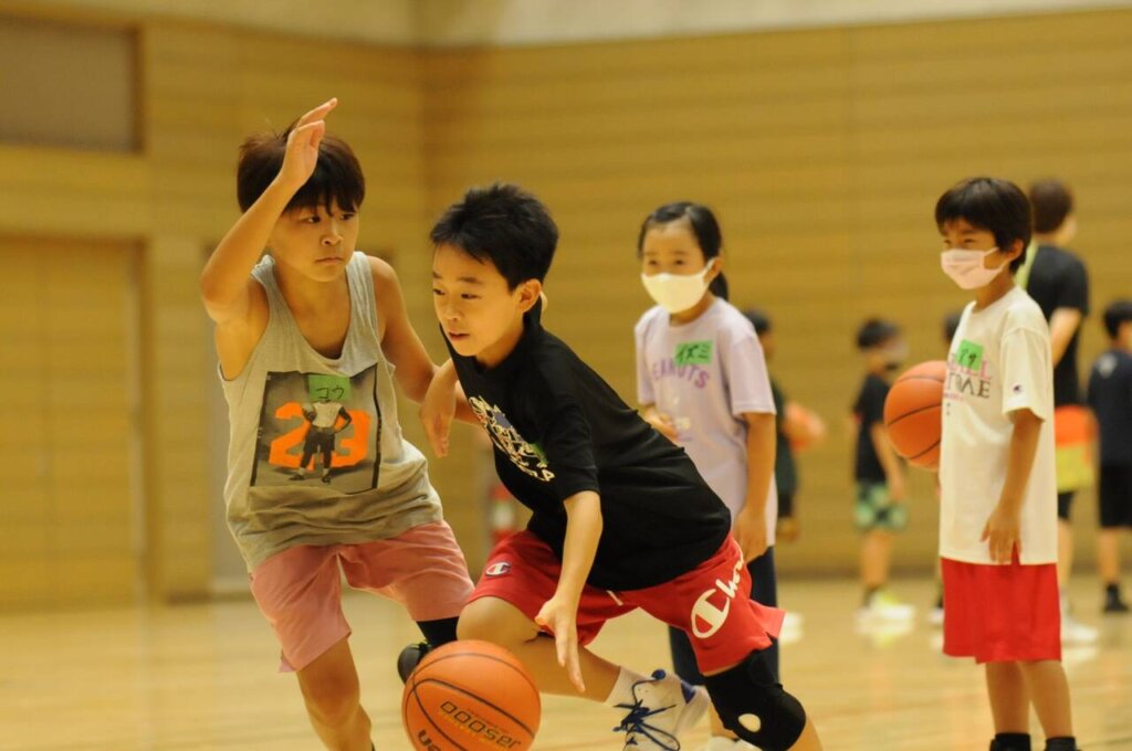 ブロックする選手たちにも迫力があります！！