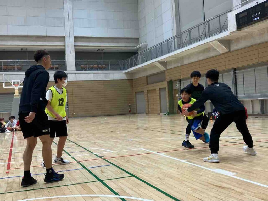 最後はチームを分け紅白戦