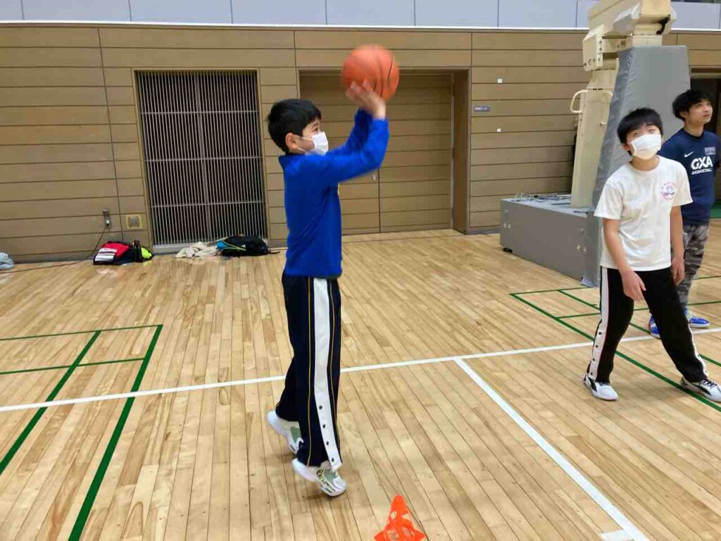 続いてはシュート練習