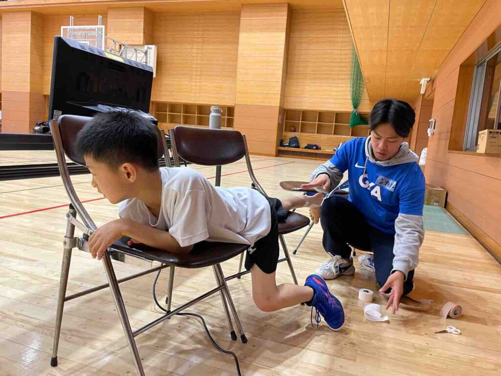午前中はパス練習やシュート練習を実施