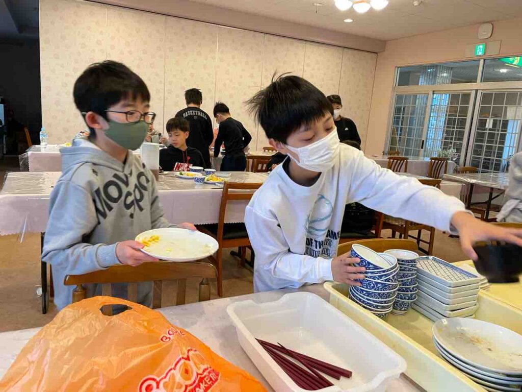 美味しいご飯を食べて練習へGO